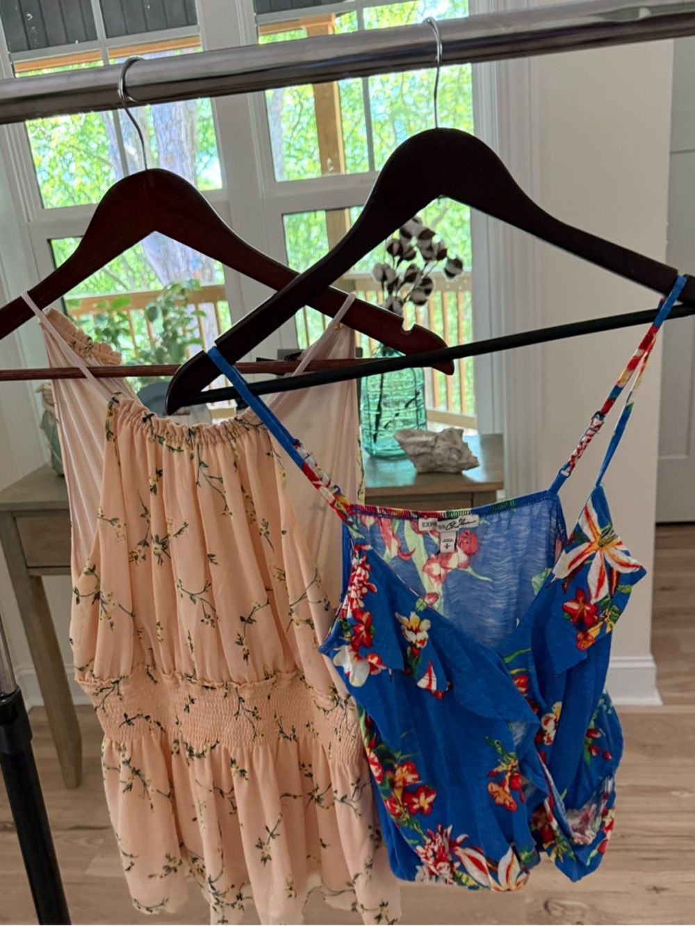 NWOT Lot of 2 Express Summer Tops -Soo Cute!! Size Small